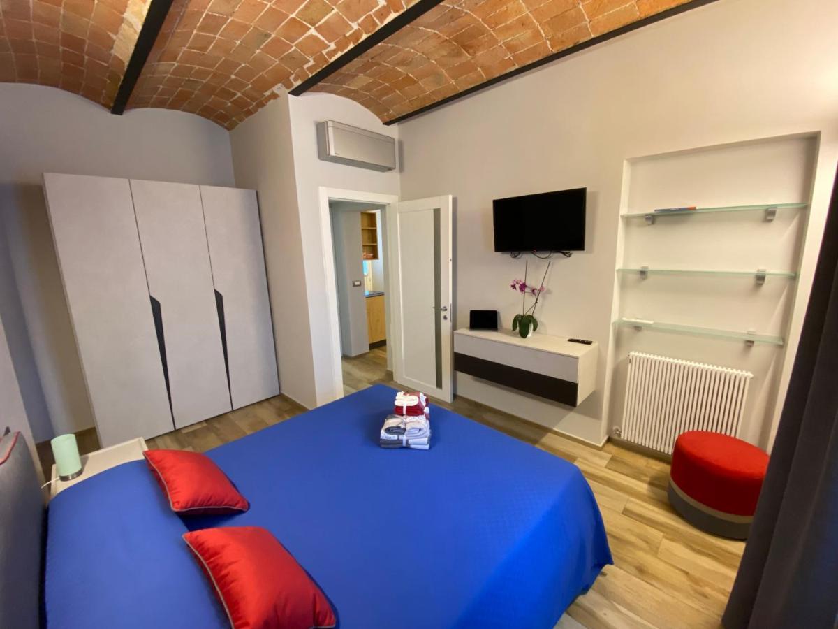Ferienwohnung Sotto La Torre Costigliole d'Asti Exterior foto