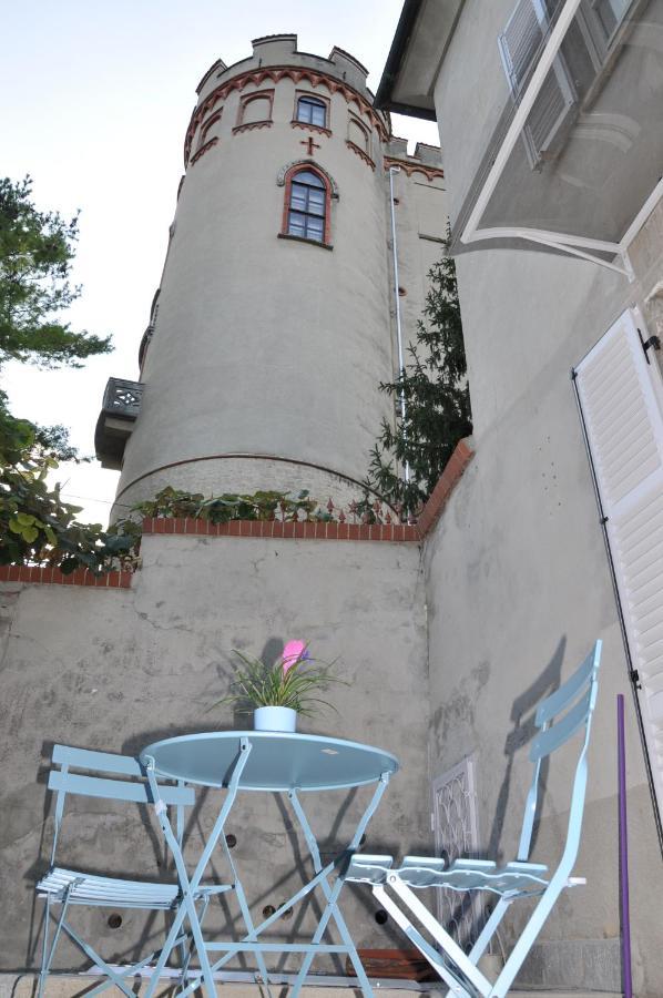 Ferienwohnung Sotto La Torre Costigliole d'Asti Exterior foto