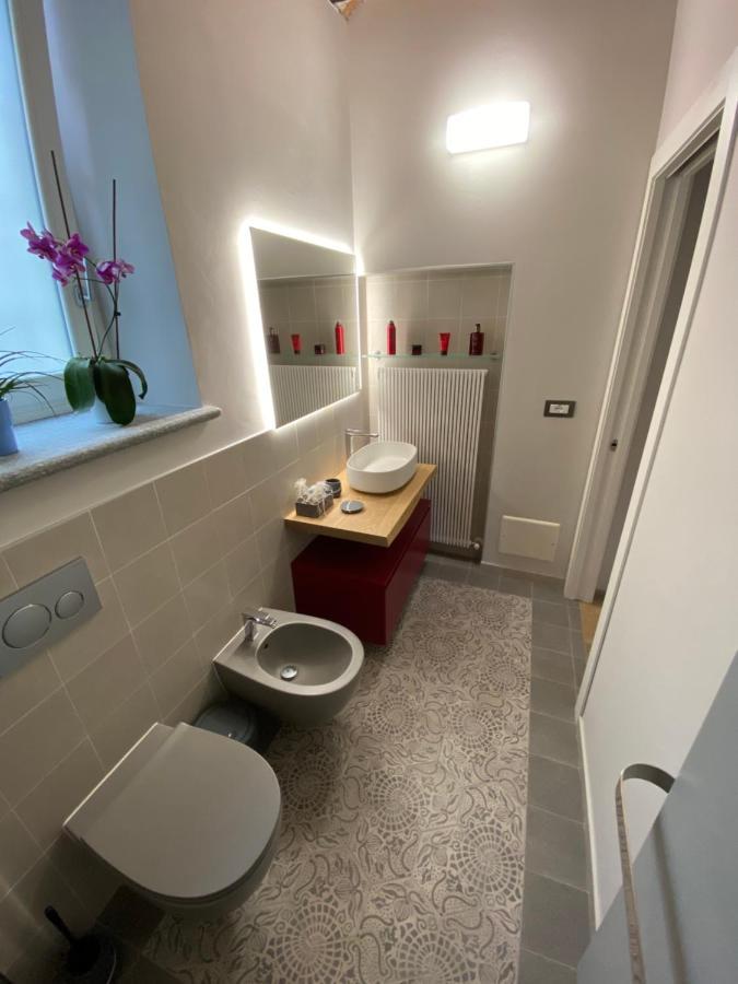 Ferienwohnung Sotto La Torre Costigliole d'Asti Exterior foto