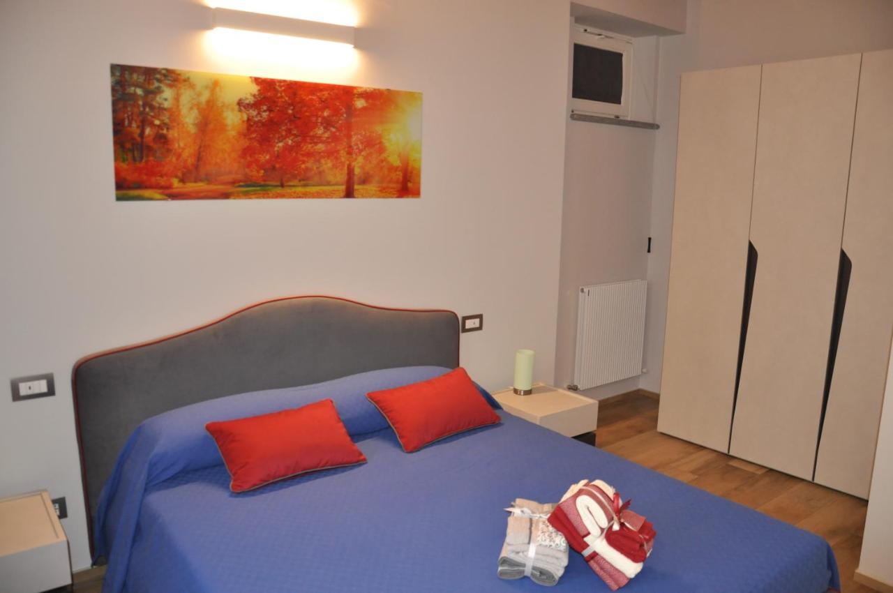 Ferienwohnung Sotto La Torre Costigliole d'Asti Exterior foto